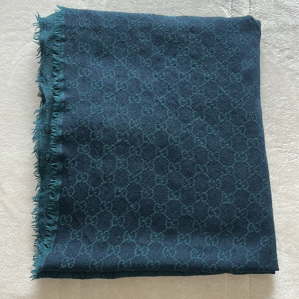 Gucci Blue/Green Two-Toned Monogram Scarf - Vintage